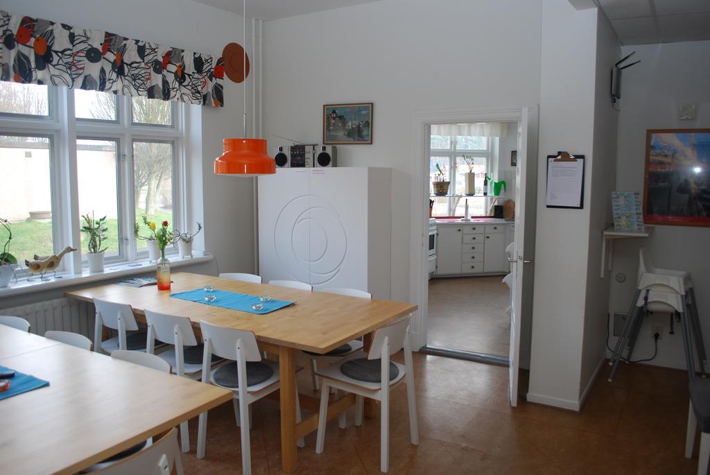 Ahus B&B Och Vandrarhem Exterior photo