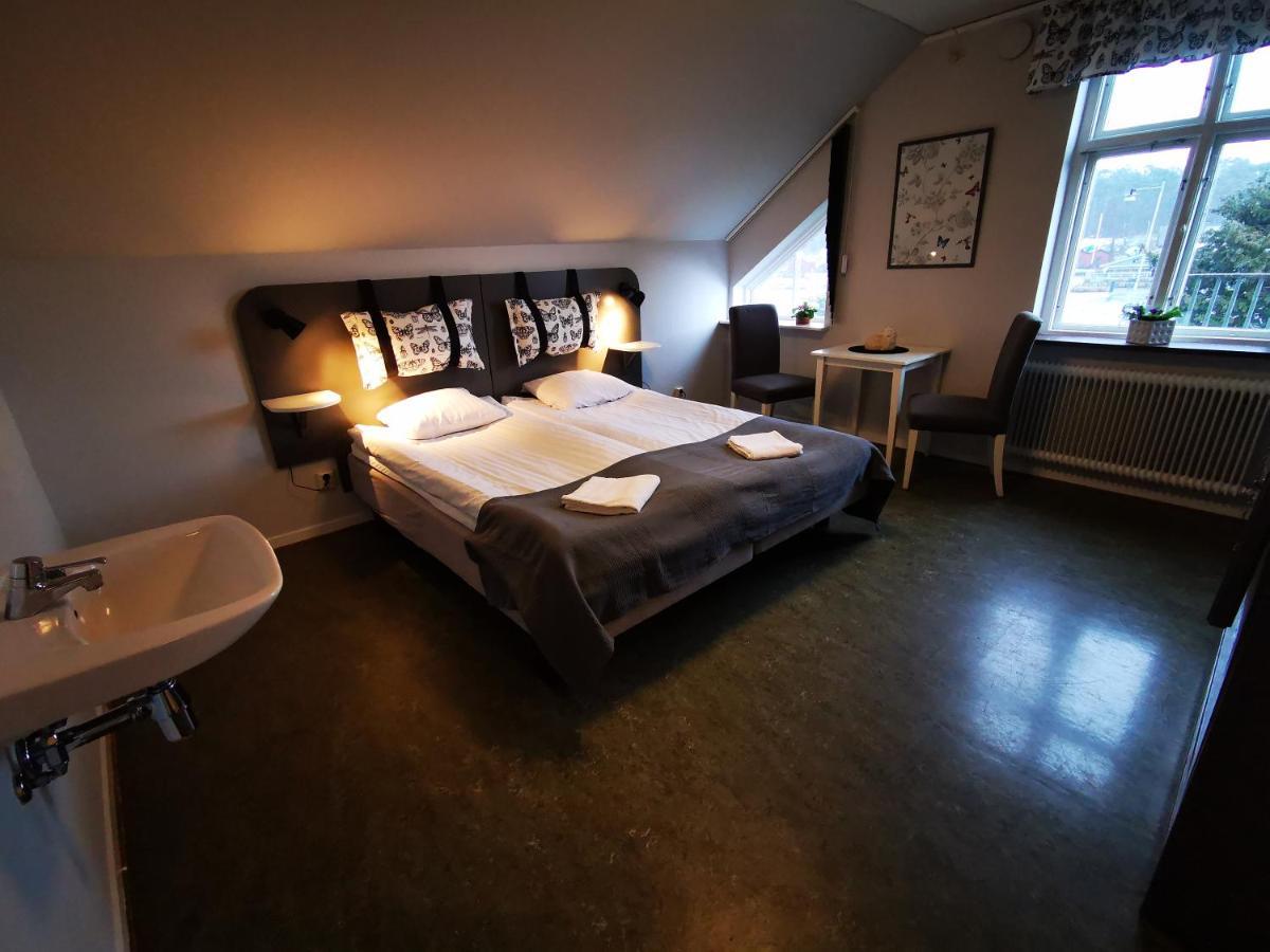 Ahus B&B Och Vandrarhem Exterior photo